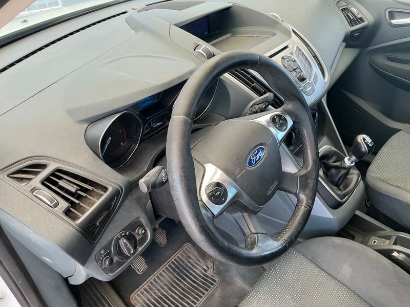 Ford C-Max 1.6 TDCi Plus 2015 – снимка 25