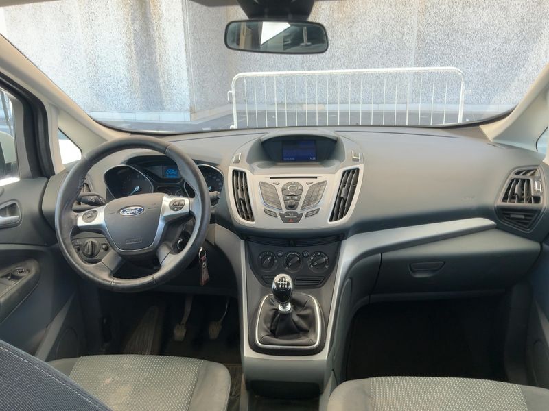 Ford C-Max 1.6 TDCi Plus 2015 – снимка 17