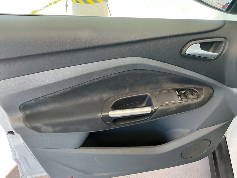 Ford C-Max 1.6 TDCi Plus 2015 – снимка 24