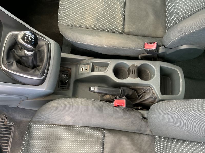 Ford C-Max 1.6 TDCi Plus 2015 – снимка 29