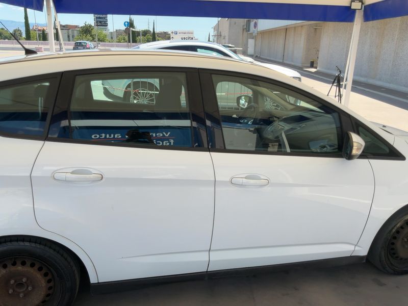 Ford C-Max 1.6 TDCi Plus 2015 – снимка 10