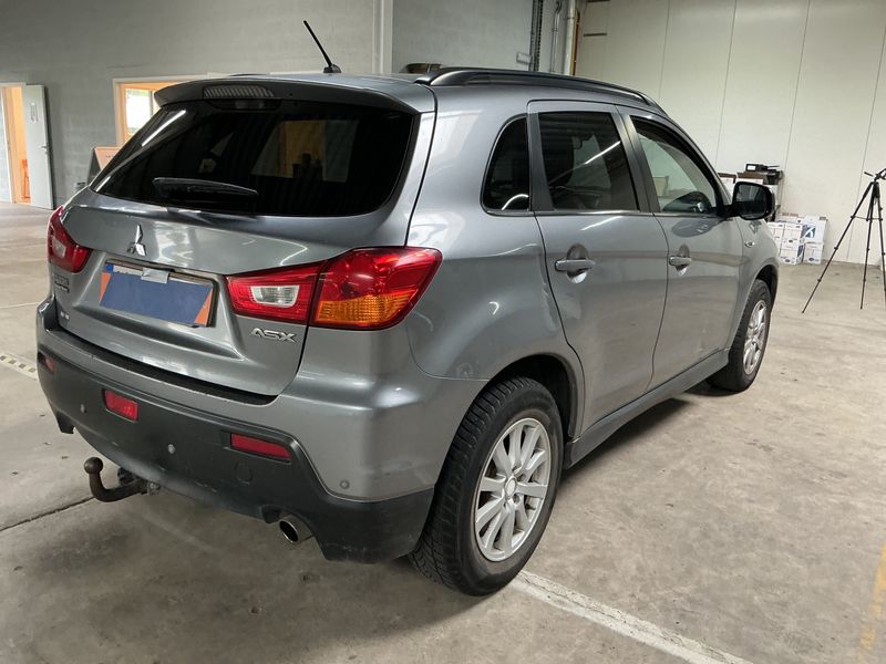 Mitsubishi ASX 1.8 DI-D Invite 2WD 2011 – снимка 2