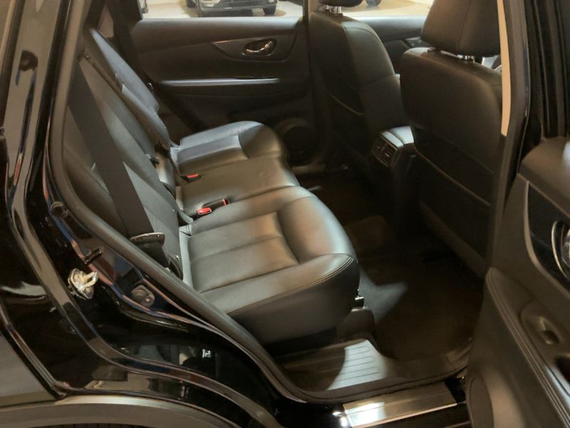 Nissan X-Trail 1.6 dCi Tekna 2015 – снимка 19
