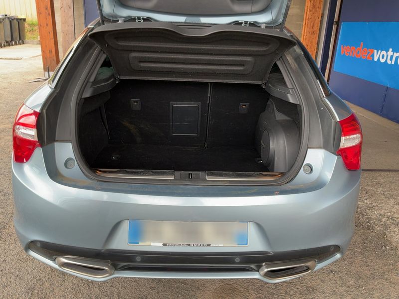 Citroen DS5 2.0 HDi SportChic 2012 – снимка 15