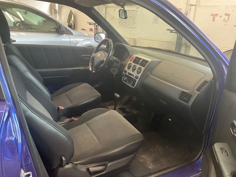 Honda Logo 1.3 2001 – снимка 3