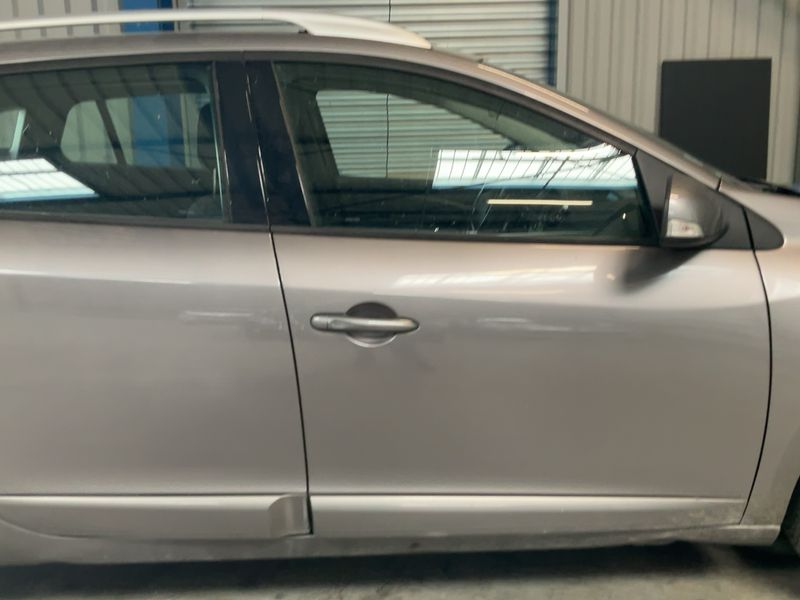 Renault Megane 1.6 dCi Dynamique 2012 – снимка 10