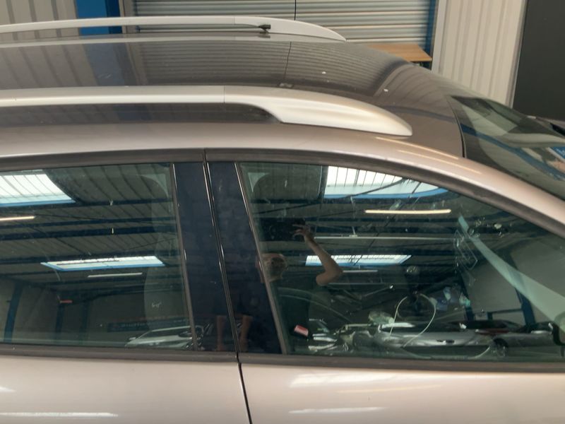 Renault Megane 1.6 dCi Dynamique 2012 – снимка 13