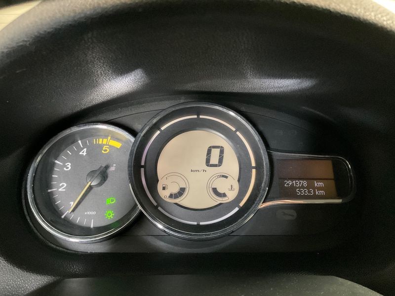 Renault Megane 1.6 dCi Dynamique 2012 – снимка 18