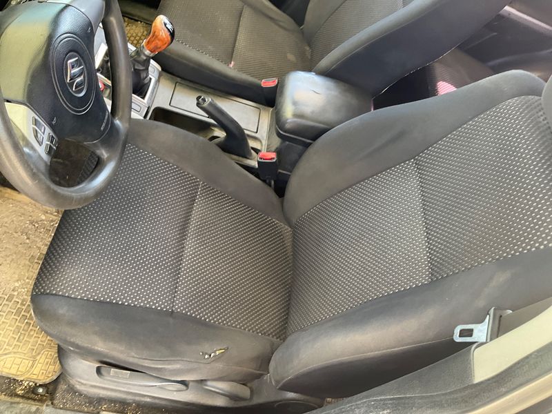 Suzuki Grand Vitara 1.9 DDiS JLX 2007 – снимка 26