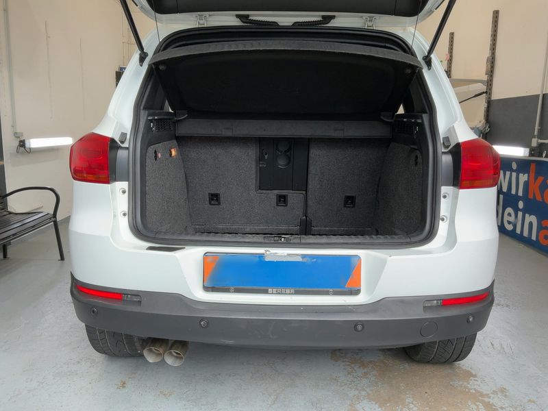 Volkswagen Tiguan 2.0 TDI Lounge Sport & Style 4Motion BlueMotion Tech 2016 – снимка 15