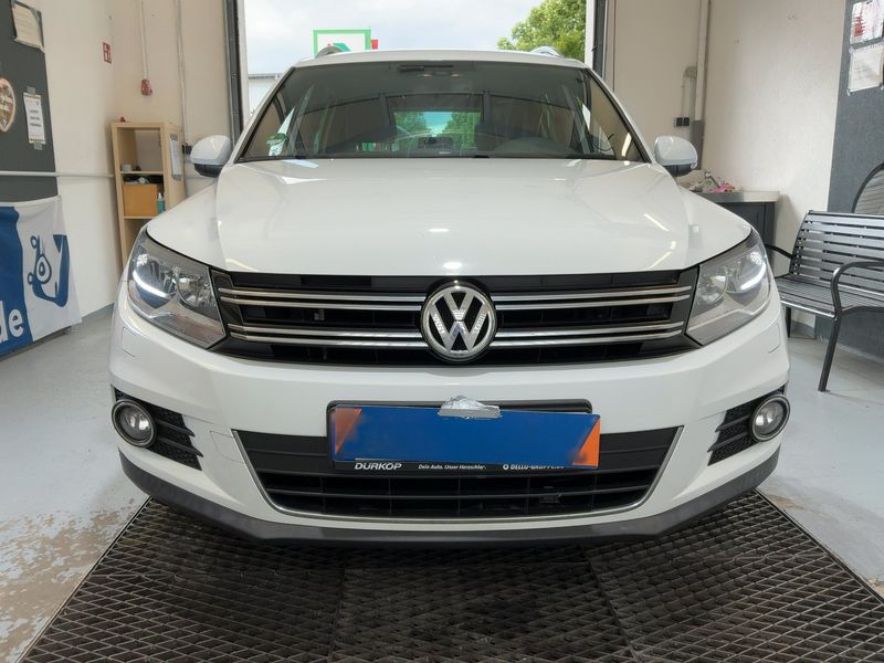 Volkswagen Tiguan 2.0 TDI Lounge Sport & Style 4Motion BlueMotion Tech 2016 – снимка 14