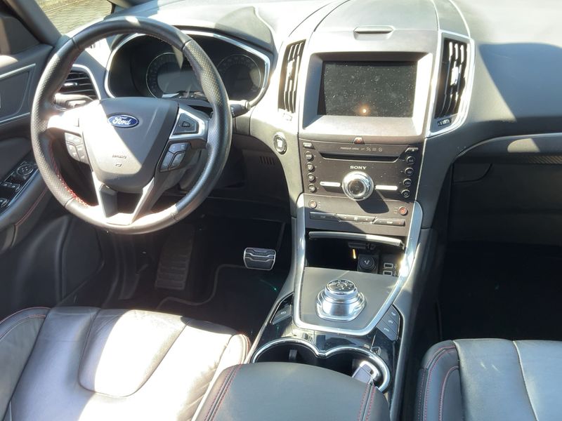 Ford S-Max 2.0 TDCi EcoBlue ST-Line AWD 2019 – снимка 18