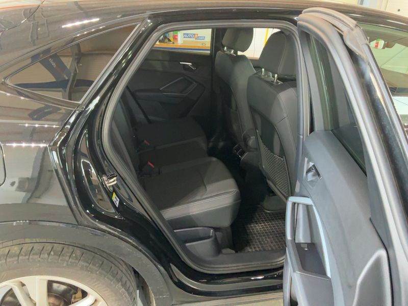 Audi Q3 Sportback 45 TFSIe S line 2022 – снимка 20