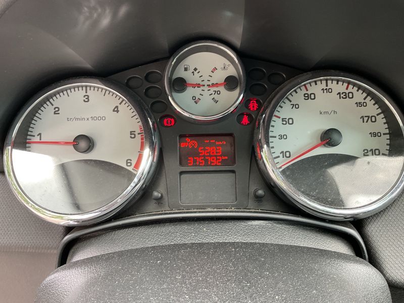 Peugeot 207 1.6 HDi Outdoor 2012 – снимка 4