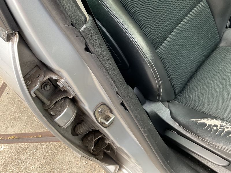 Peugeot 207 1.6 HDi Outdoor 2012 – снимка на щета
