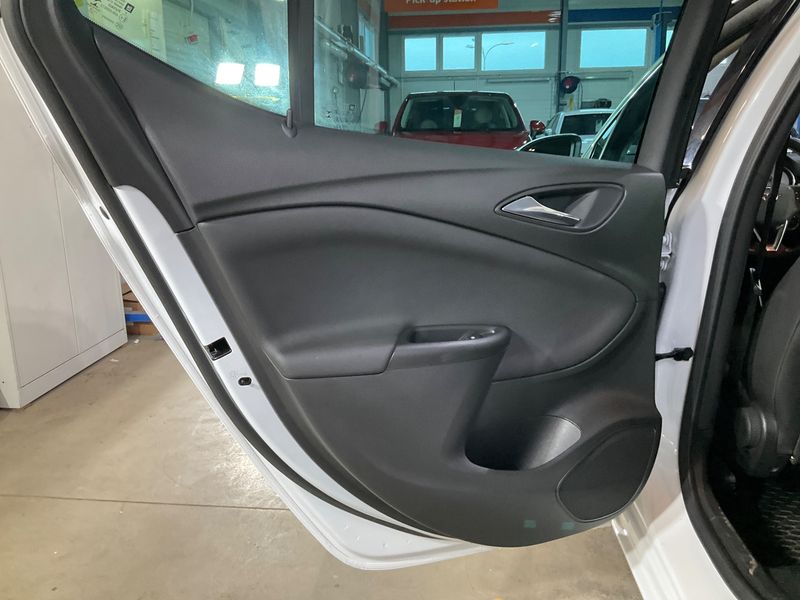 Opel Astra 1.6 CDTI Innovation Start&Stop 2019 – снимка 26