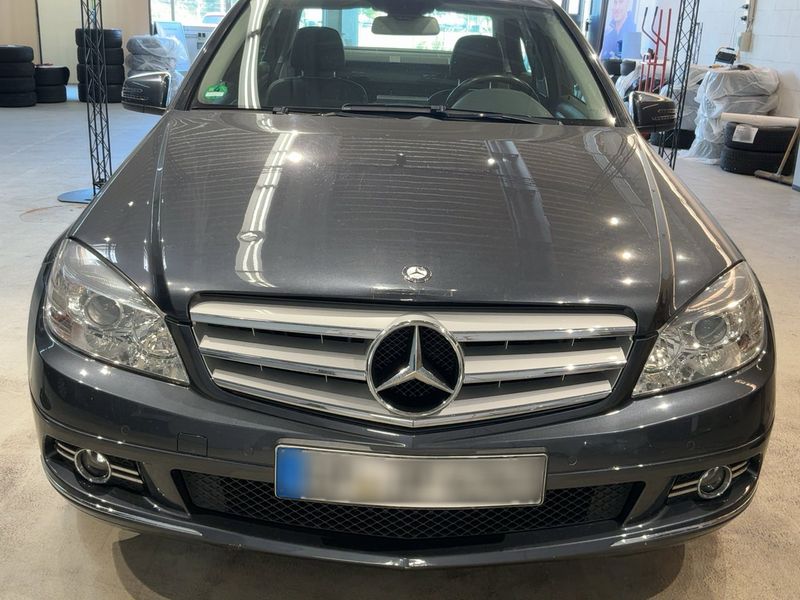 Mercedes-Benz C-Klasse C 180 CGI BlueEfficiency Avantgarde 2010 – снимка 14