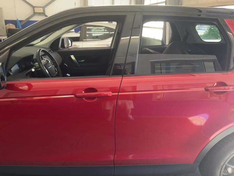 Land Rover Discovery Sport D150 FWD 2020 – снимка 4