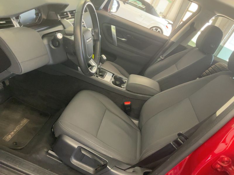 Land Rover Discovery Sport D150 FWD 2020 – снимка 17