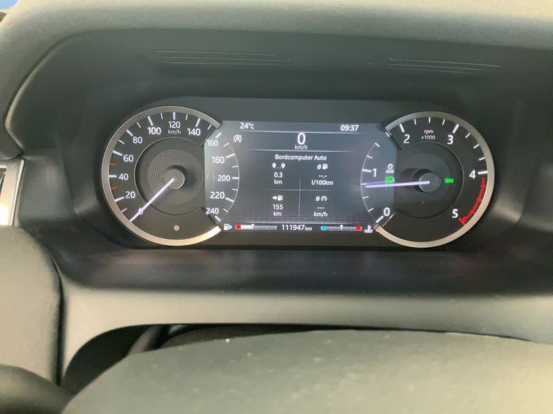 Land Rover Discovery Sport D150 FWD 2020 – снимка 19