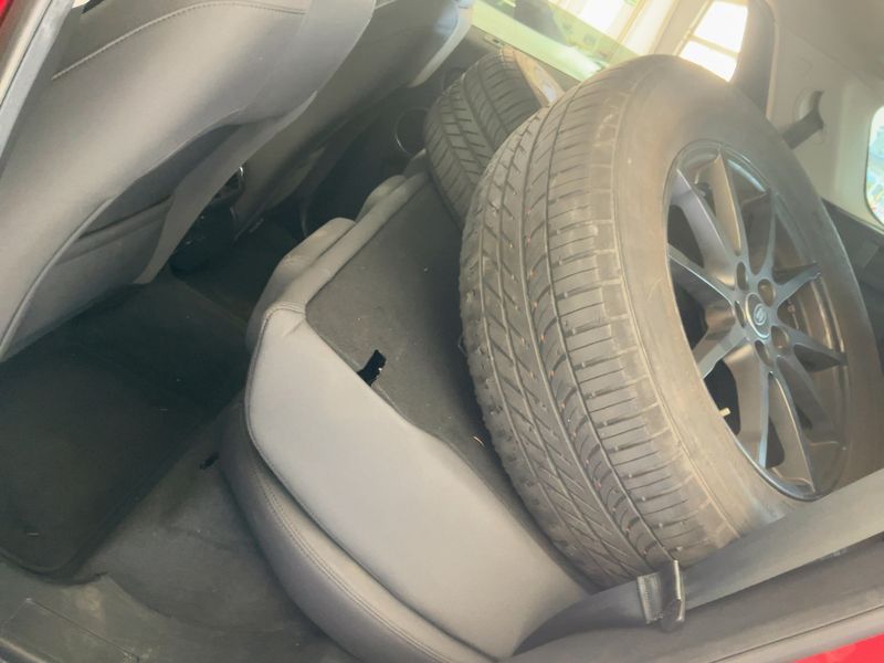 Land Rover Discovery Sport D150 FWD 2020 – снимка 20
