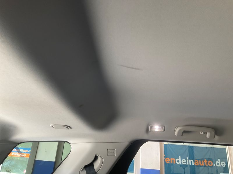 Land Rover Discovery Sport D150 FWD 2020 – снимка 32