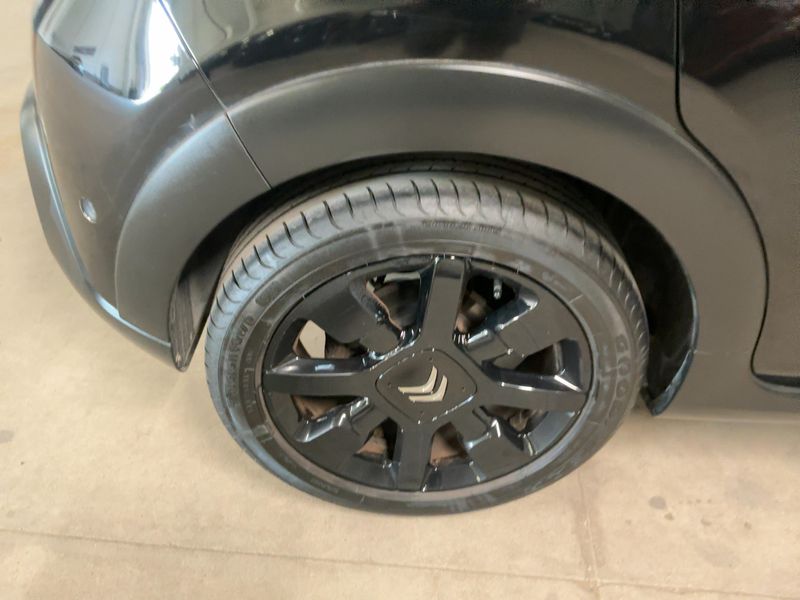 Citroen C3 1.2 PureTech Shine 2019 – снимка 9