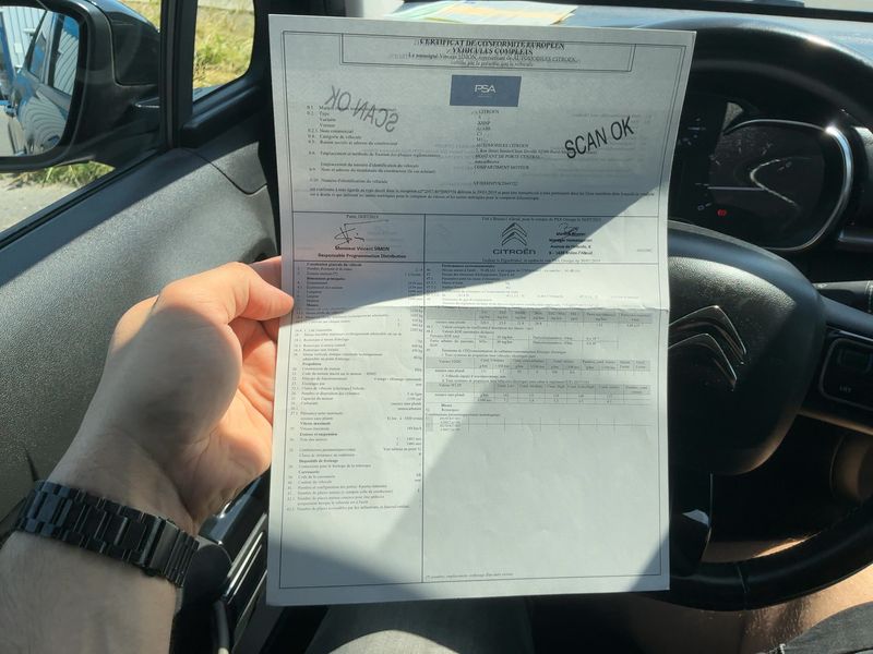 Citroen C3 1.2 PureTech Shine 2019 – снимка 21