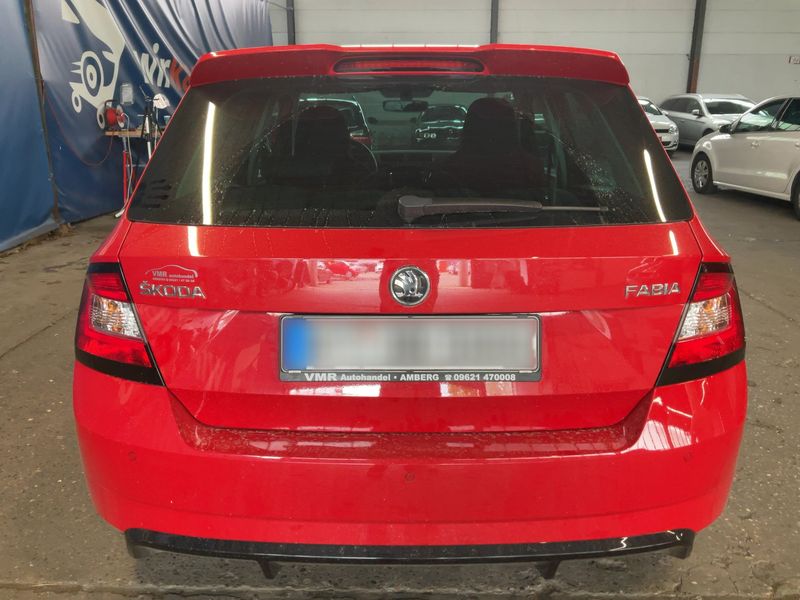 Skoda Fabia 1.0 TSI Monte Carlo 2018 – снимка 7
