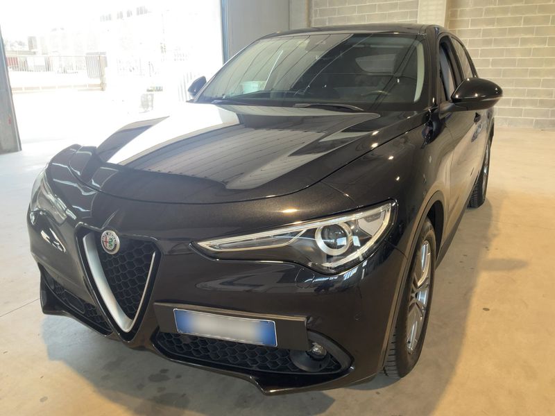 Alfa Romeo Stelvio 2.2 JTDM Executive 2WD 2017 – снимка 1