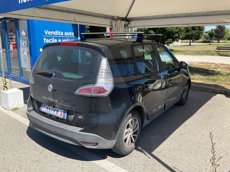Renault Scenic 1.5 dCi SL Race 2013 – снимка 2