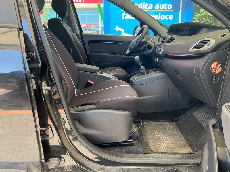 Renault Scenic 1.5 dCi SL Race 2013 – снимка 3