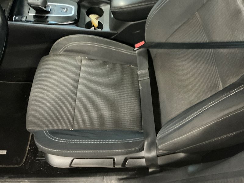 Nissan Qashqai 1.3 DIG-T Mild-Hybrid Acenta 2022 – снимка 24