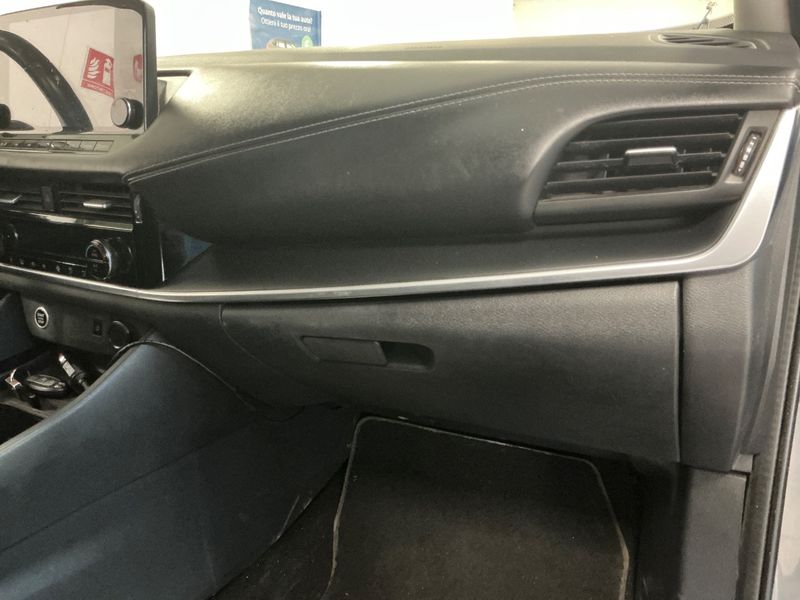 Nissan Qashqai 1.3 DIG-T Mild-Hybrid Acenta 2022 – снимка 26