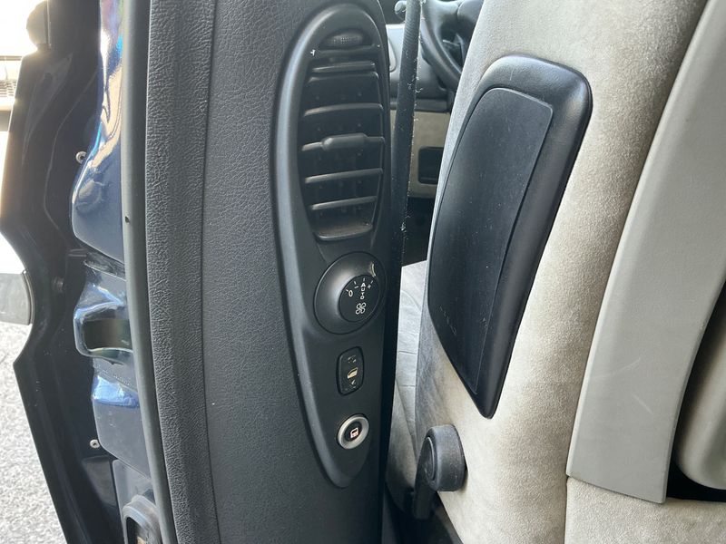 Peugeot 807 2.2 HDi Platinum 2009 – снимка на щета