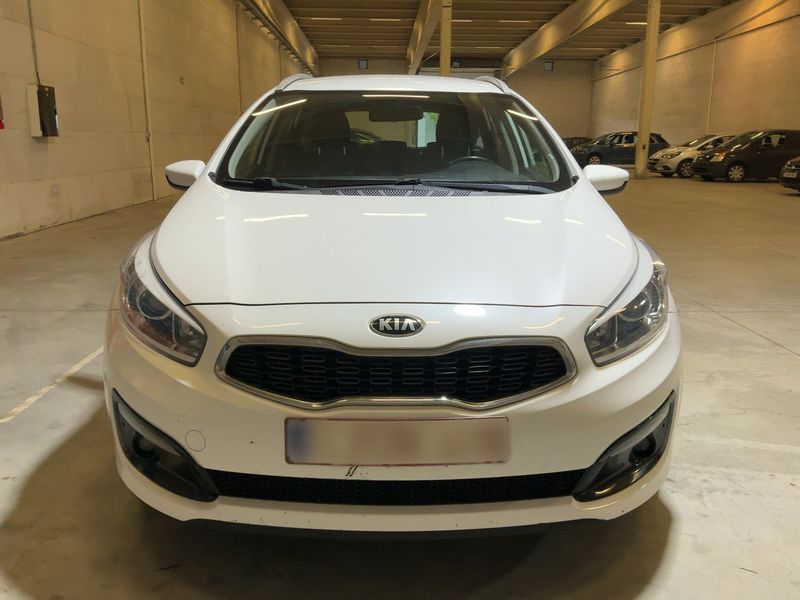 Kia cee'd 1.4 Attract 2016 – снимка 14