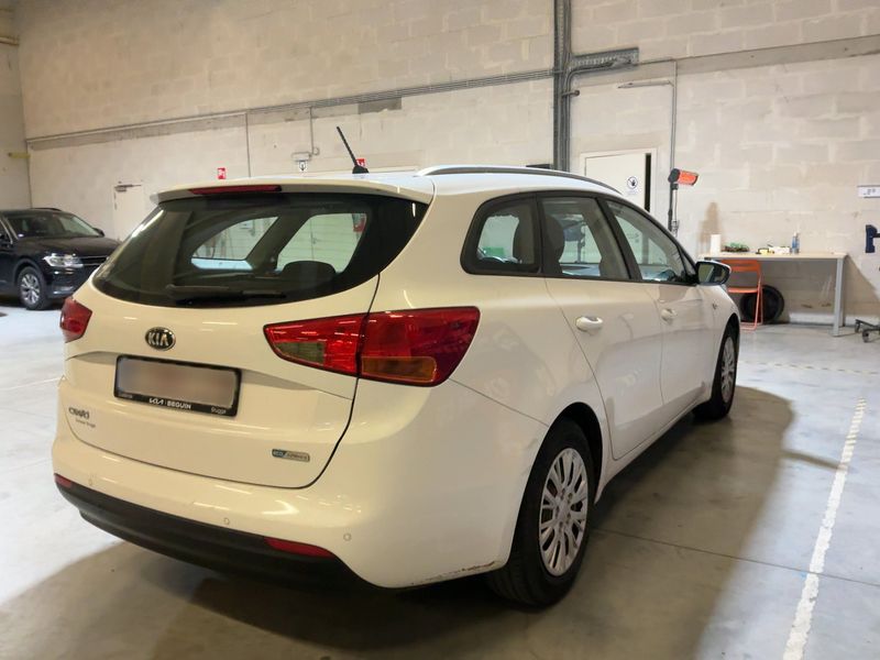 Kia cee'd 1.4 Attract 2016 – снимка 8