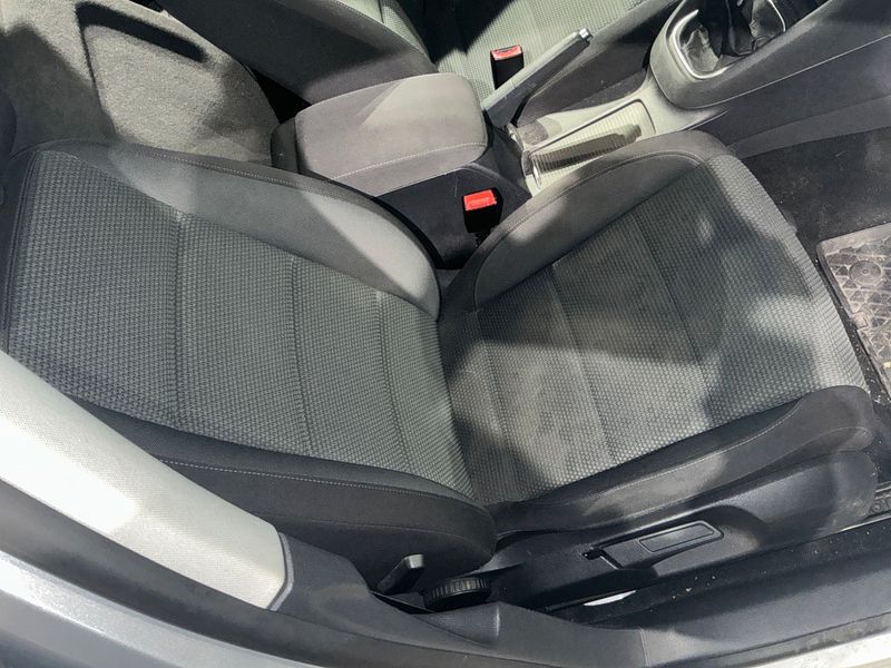 Volkswagen Golf VI 1.4 TSI Comfortline 2012 – снимка 30
