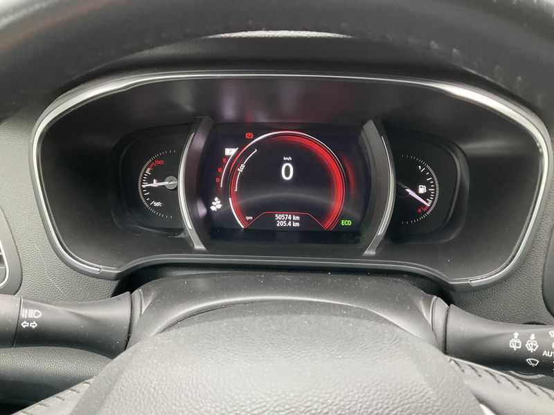 Renault Megane 1.3 TCe Limited 2019 – снимка 18