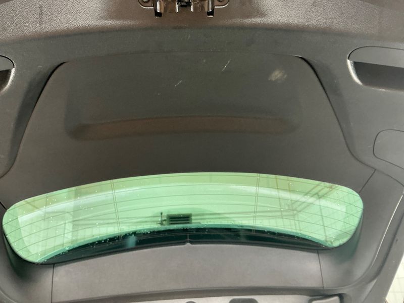 Renault Megane 1.3 TCe Limited 2019 – снимка 37