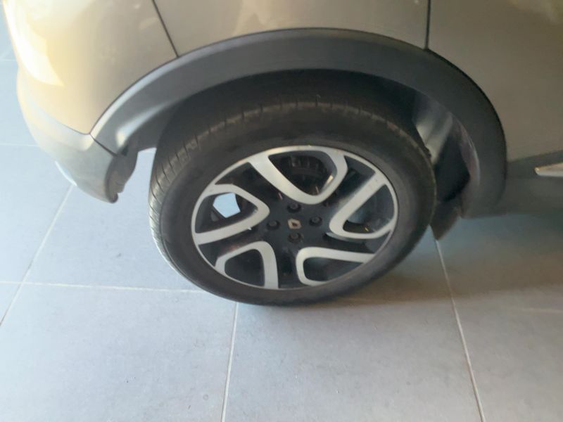 Renault Captur 1.5 dCi Energy Intens 2016 – снимка 9