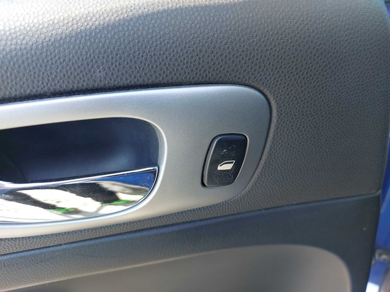 Peugeot 307 2.0 HDi XSI 2003 – снимка 55