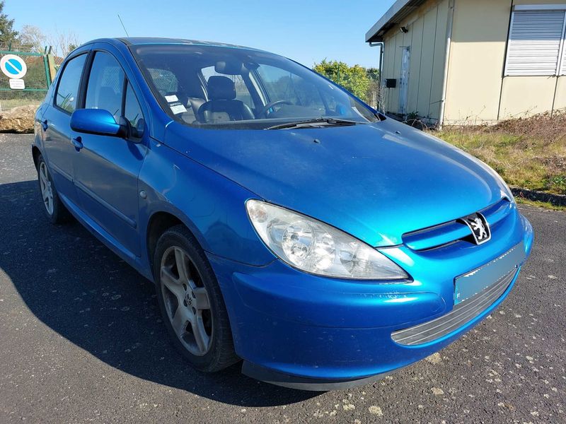 Peugeot 307 2.0 HDi XSI 2003 – снимка 6