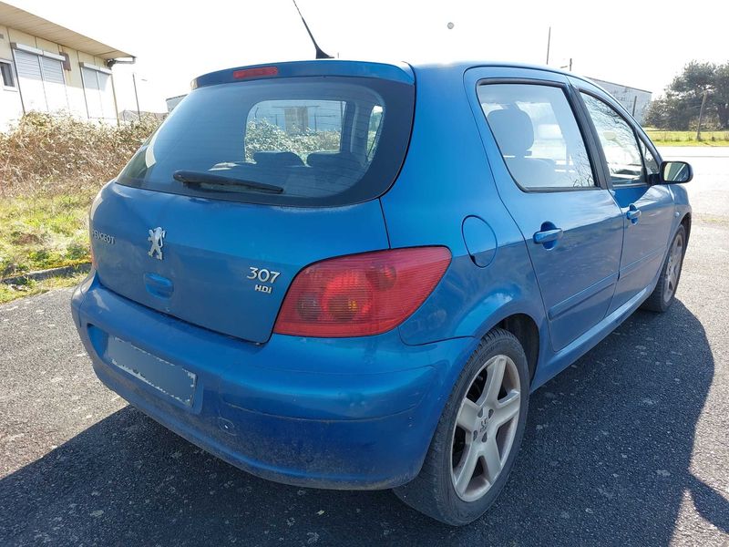 Peugeot 307 2.0 HDi XSI 2003 – снимка 5