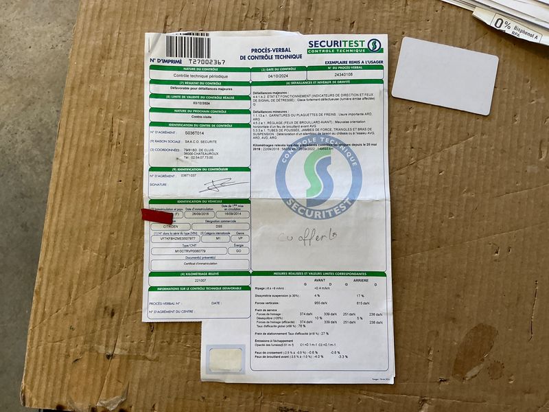 Citroen DS5 1.6 Blue-HDi SoChic 2014 – снимка 32