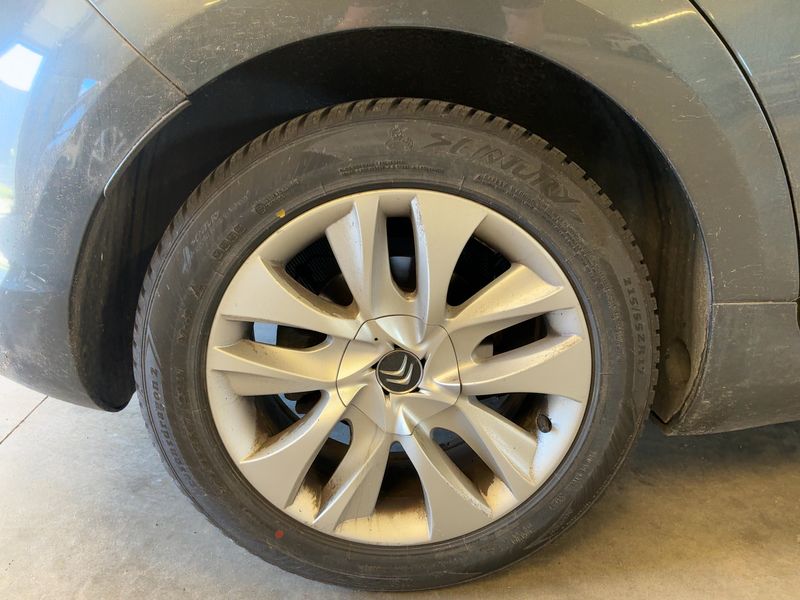 Citroen DS5 1.6 Blue-HDi SoChic 2014 – снимка 9