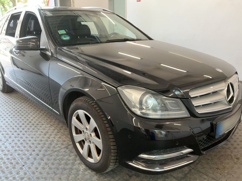 Mercedes-Benz C-Klasse C 180 CGI T BlueEfficiency Avantgarde 2014 – снимка 12
