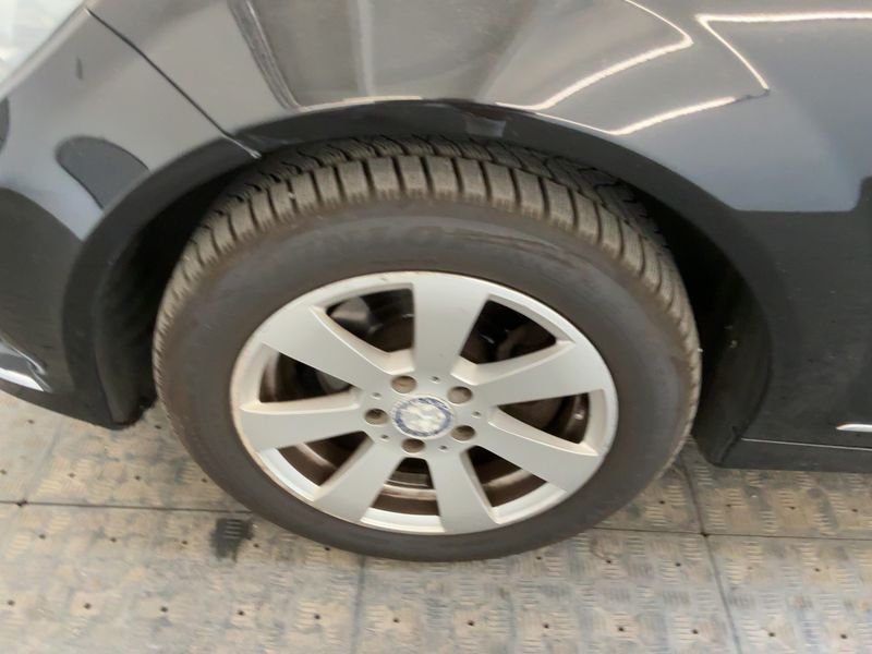 Mercedes-Benz C-Klasse C 180 CGI T BlueEfficiency Avantgarde 2014 – снимка 3