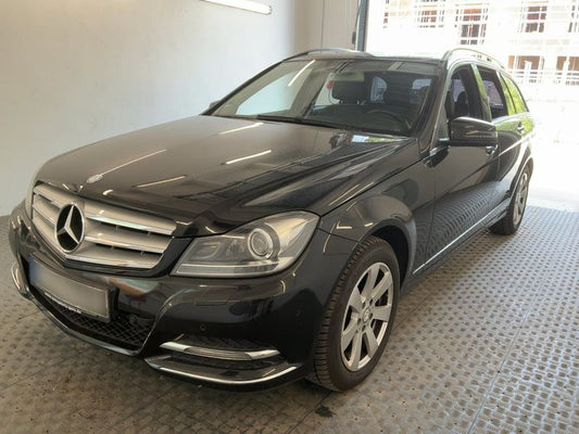 Mercedes-Benz C-Klasse C 180 CGI T BlueEfficiency Avantgarde 2014 – снимка 1