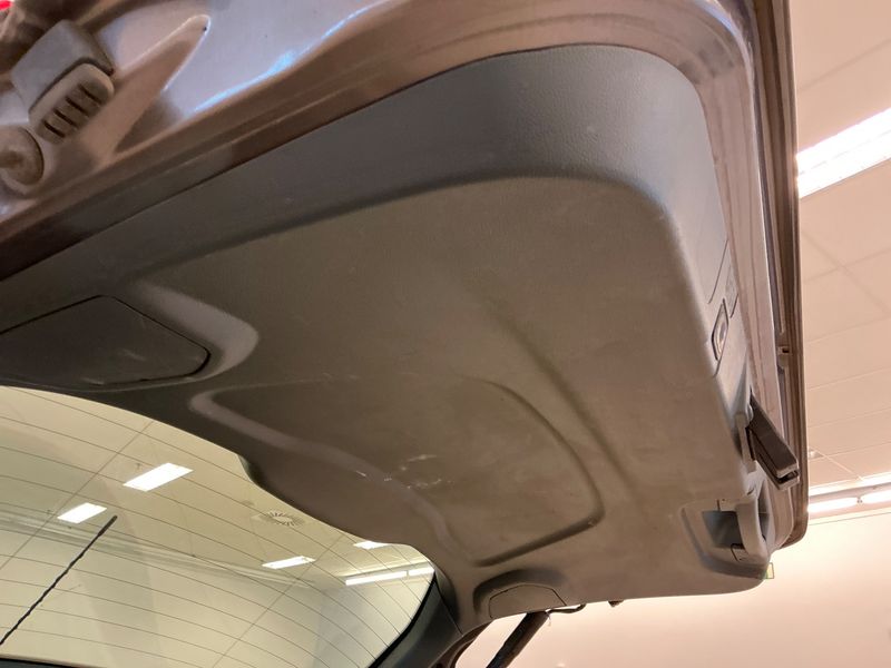 Ford C-Max 1.6 TDCi Trend 2015 – снимка на щета